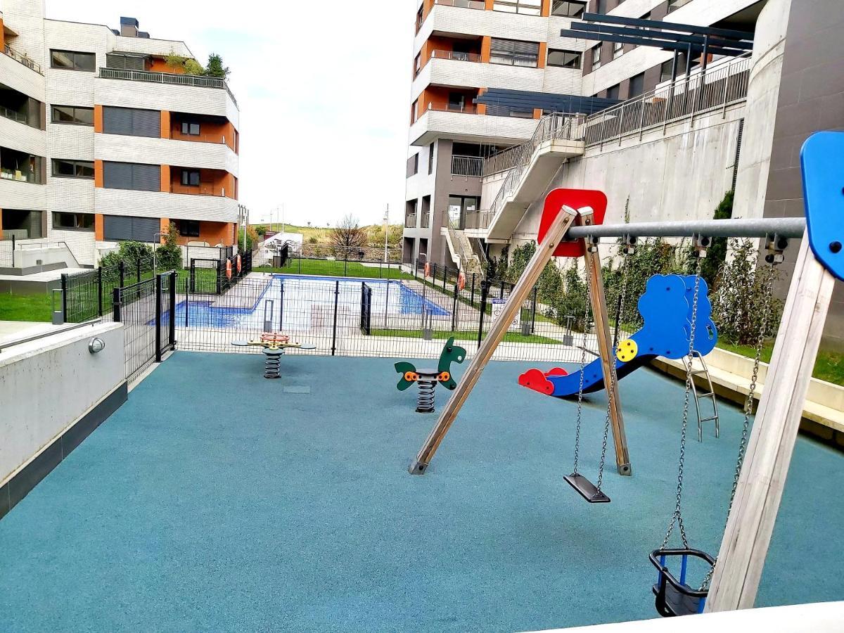 Costa Norte Gym Apartamento Con Terraza Garaje Y Piscina Castro Urdiales Εξωτερικό φωτογραφία